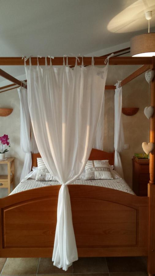 La Bastide Du Moulin - Mont St Michel Bed & Breakfast Moidrey
