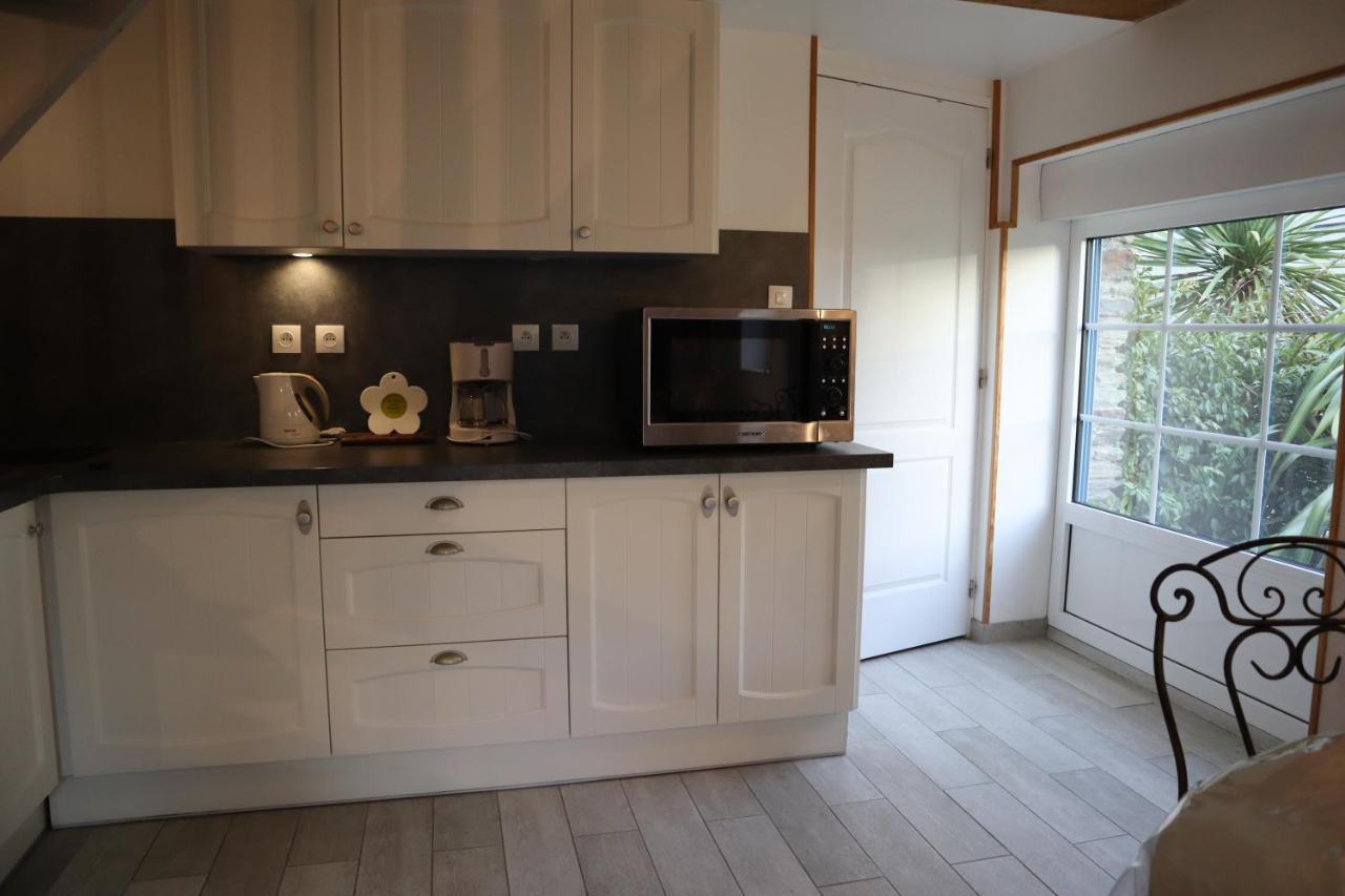 Bed & Breakfast La Bastide Du Moulin - Mont St Michel 3*