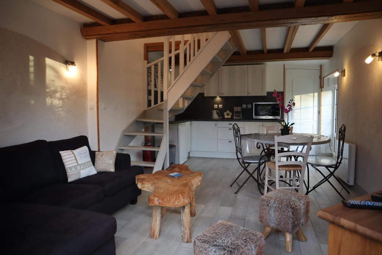 La Bastide Du Moulin - Mont St Michel Bed & Breakfast Moidrey